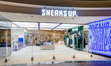 Sneaks_Up_MOI_Magaza