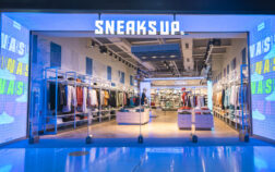 company-sneaksup